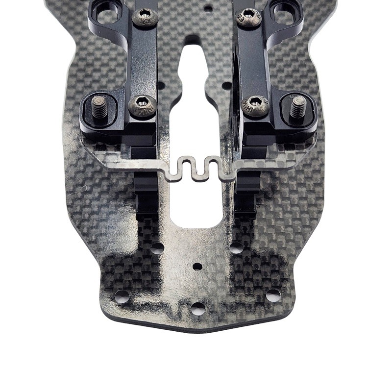 RC MAKER Carbon Front Bulkhead Flex Dampener for Xray X4-2024