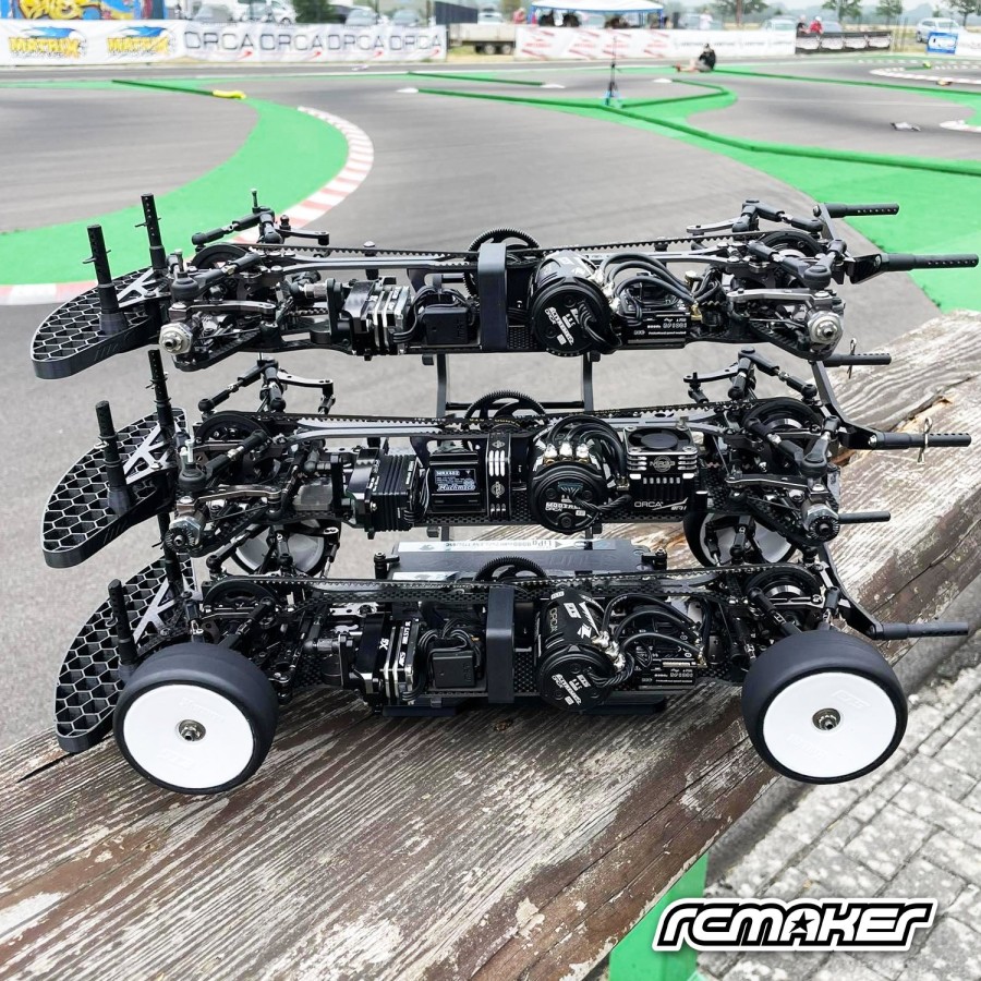 RC MAKER 3D Pro Kohlefaser Fahrzeugständer für 1:10 & 1:12 Onroad Fahrzeuge