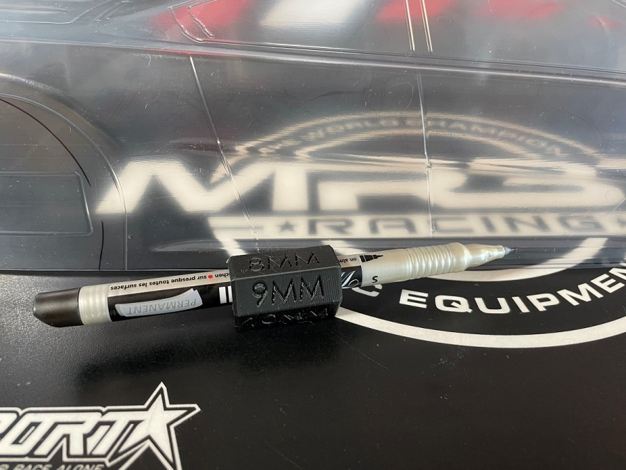 MR33 Body Fitting Set 1:10 Onroad